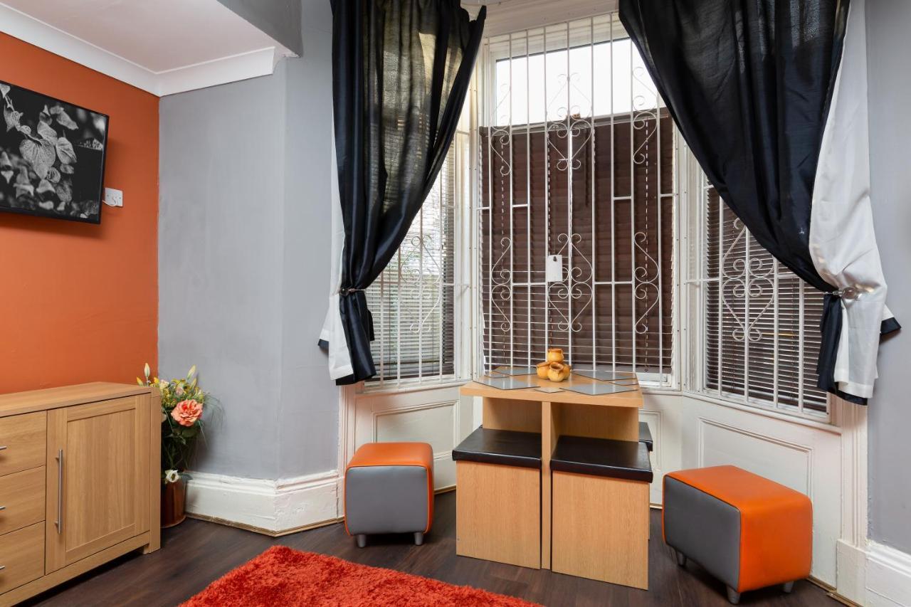 Apartment Town Centre Free Parking And Wi-fi *