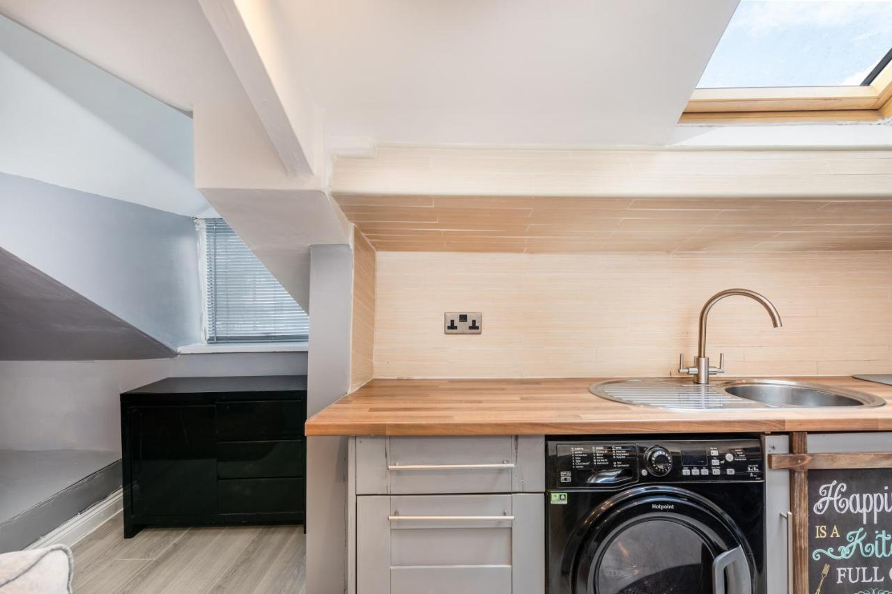 Town Centre Free Parking And Wi-fi Apartment Stockton-on-Tees